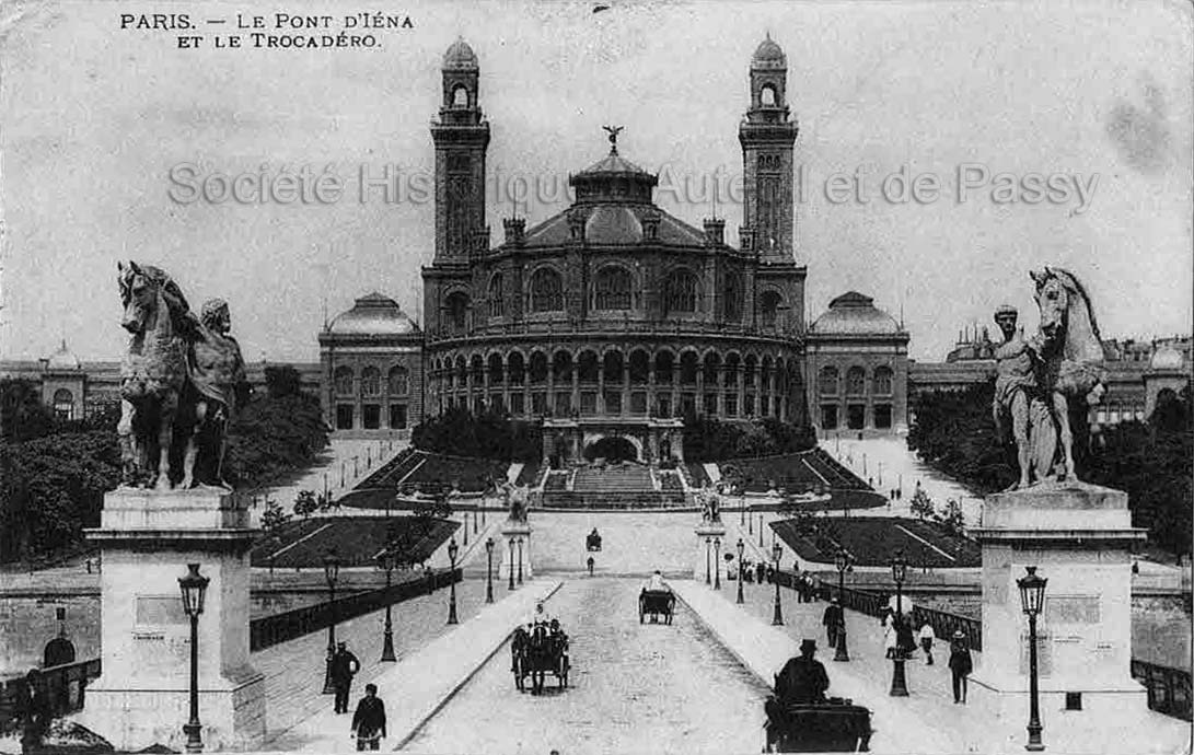 Autour de la Place du Trocadero